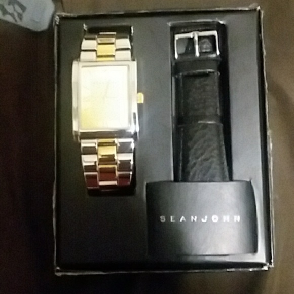 Watch - Picture 4 of 4